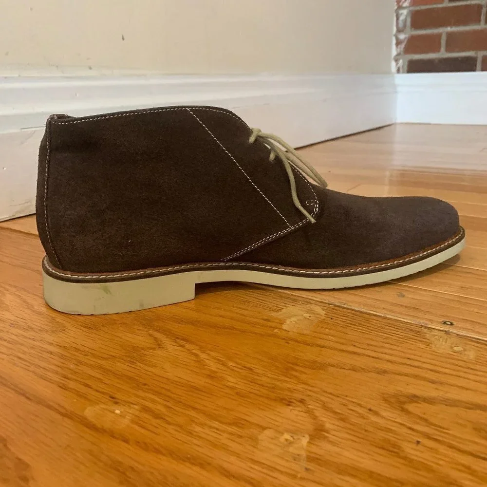 BANANA REPUBLIC Men's Chukka Boots Suede